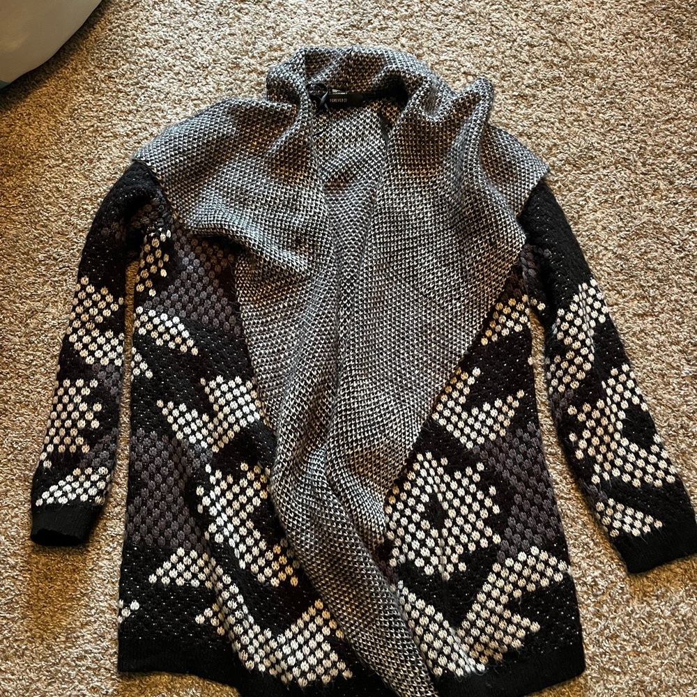 Forever21 Black and Gray Women's Sweater
